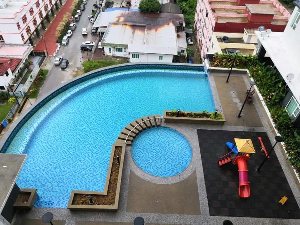 Cheqma D'Perdana Apartment Кота-Бару Номер фото